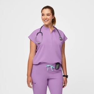 2 tops: Figs Xs Rafaela tops lavender dew + black